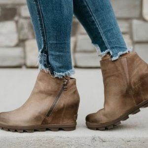 COPY - Sorel Joan of Arctic Size 7 Brown Boots